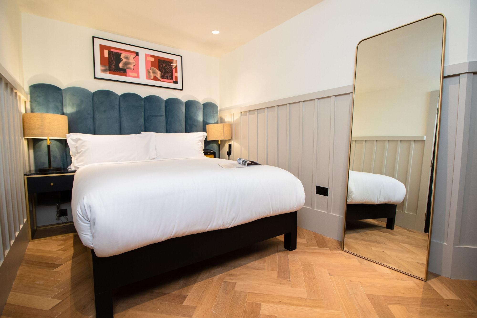 เดอะ แคลเรนซ์ Hotel ดับลิน ภายนอก รูปภาพ