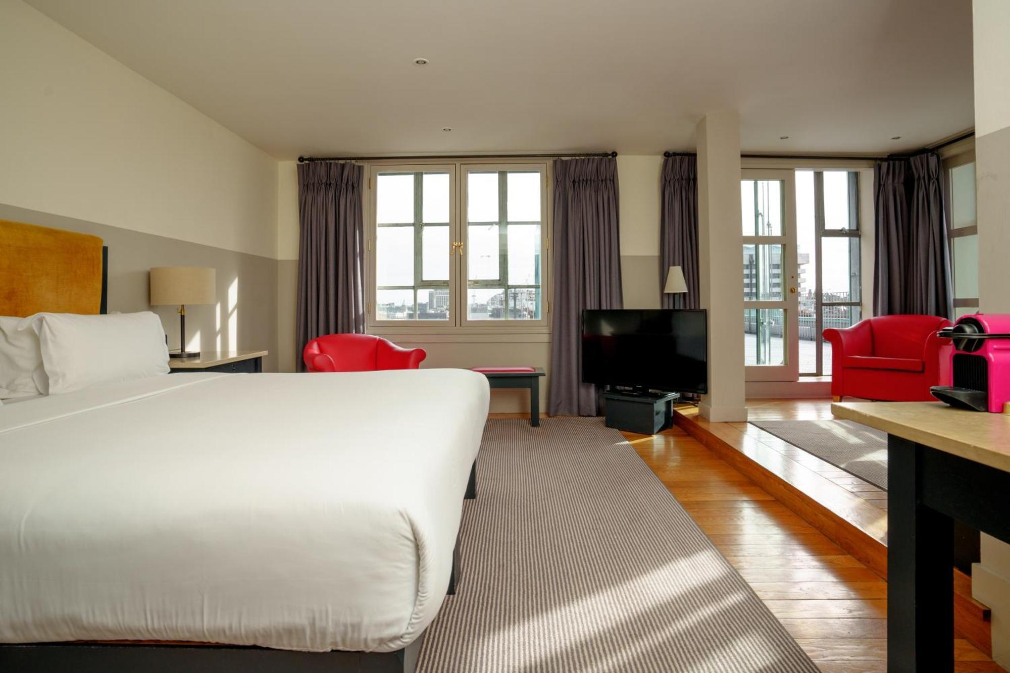 เดอะ แคลเรนซ์ Hotel ดับลิน ภายนอก รูปภาพ