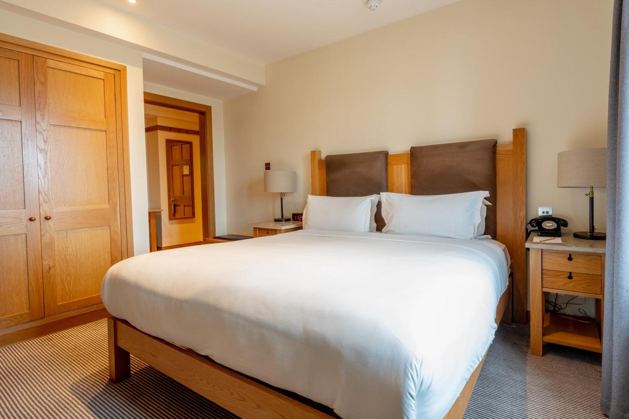 เดอะ แคลเรนซ์ Hotel ดับลิน ภายนอก รูปภาพ